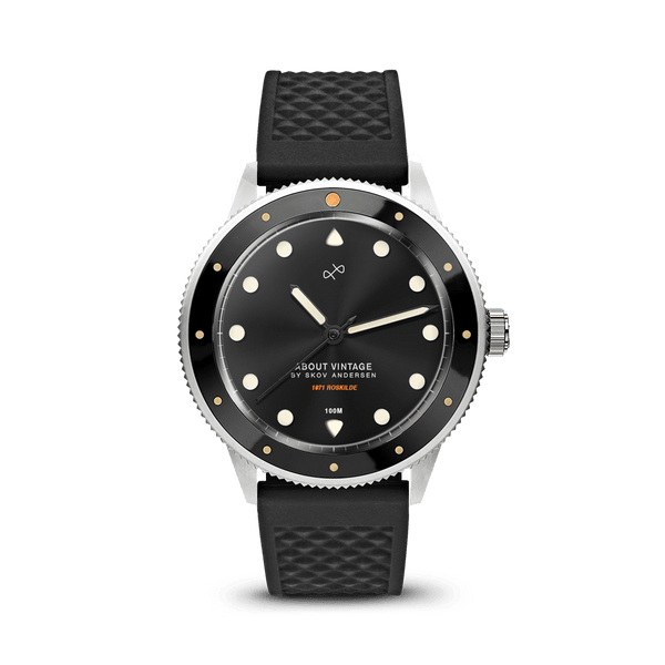 1971 Stagediver, Steel / Black – 39mm