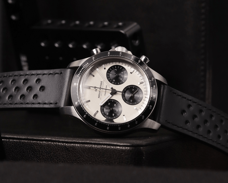 1960 Racing Chronograph, Steel / Off White & Black